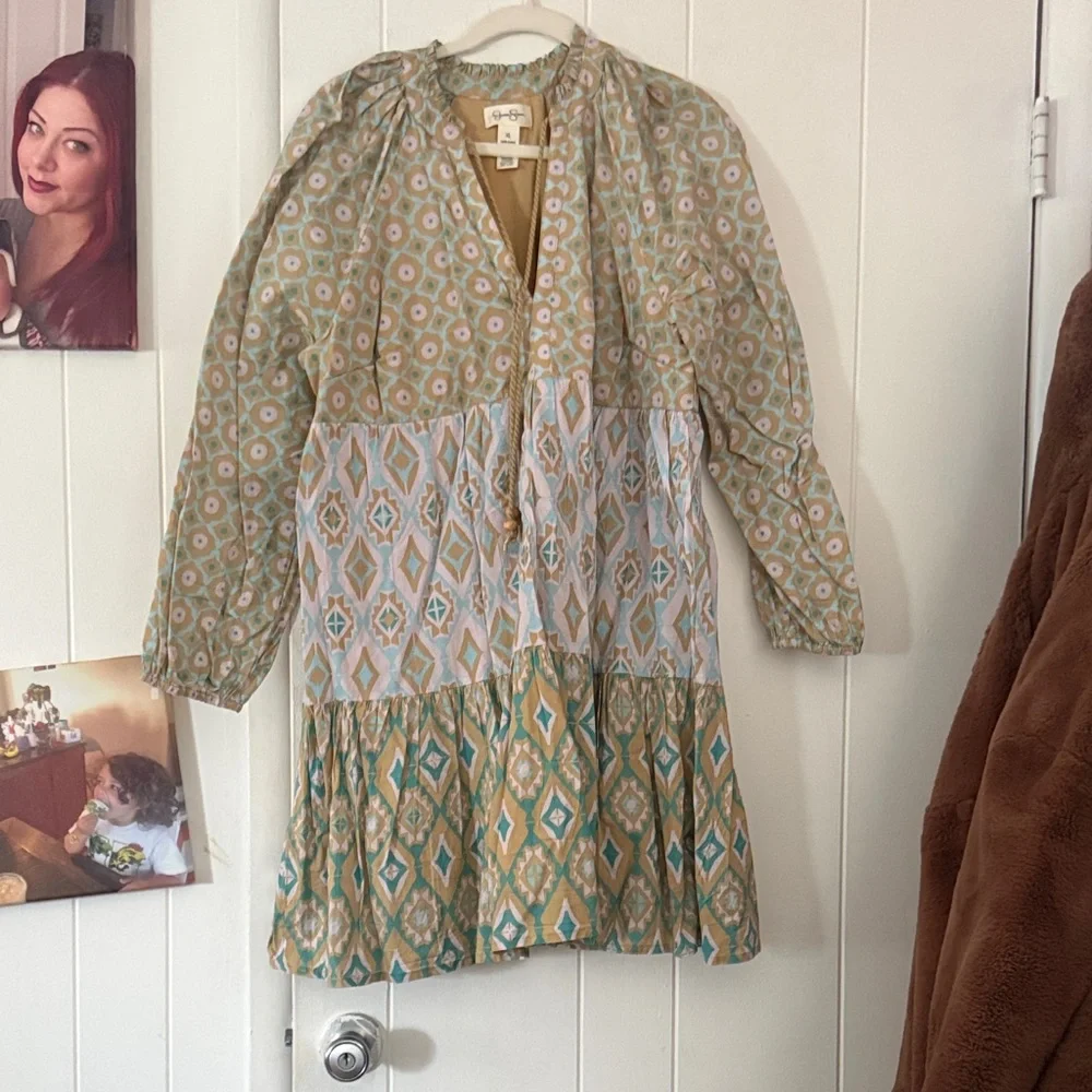 Jessica Simpson Tan and Blue Cotton Apparel - Picture 1 of 4